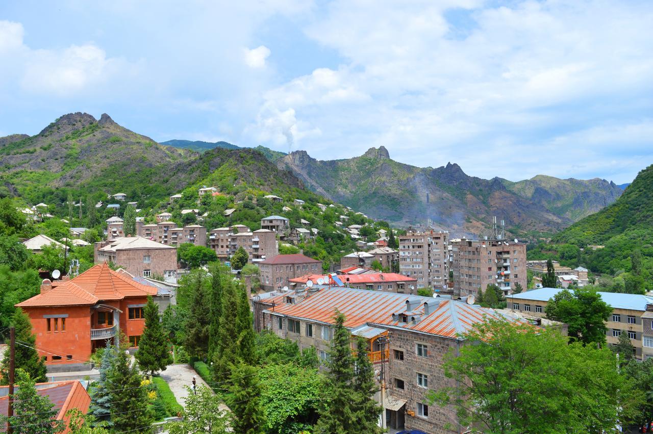 Parisis B&B In Alaverdi Exterior foto